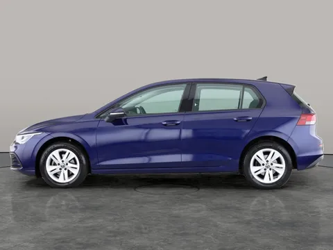 Thumbnail image for the Volkswagen Golf 1.5 TSI Life