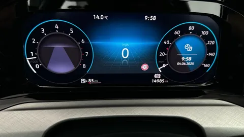 Thumbnail image for the Volkswagen Golf 1.5 TSI Life