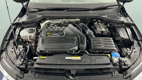 Thumbnail image for the Volkswagen Golf 1.5 TSI Life