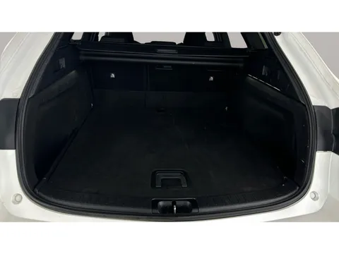 Thumbnail image for the Suzuki Swace 1.8h SZ5    CVT