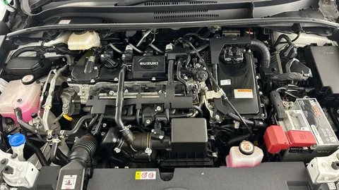 Thumbnail image for the Suzuki Swace 1.8h SZ5    CVT