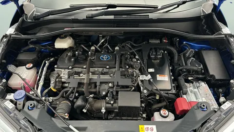 Thumbnail image for the Toyota C-HR 1.8 VVT-h GPF Icon    CVT