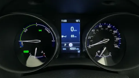 Thumbnail image for the Toyota C-HR 1.8 VVT-h GPF Icon    CVT