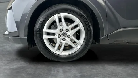 Thumbnail image for the Toyota C-HR 1.8 VVT-h GPF Icon    CVT