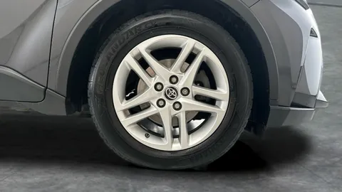 Thumbnail image for the Toyota C-HR 1.8 VVT-h GPF Icon    CVT