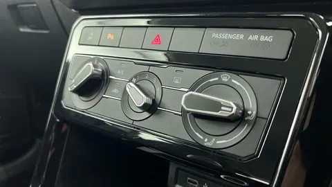 Thumbnail image for the Volkswagen T-Cross 1.0 TSI Black Edition
