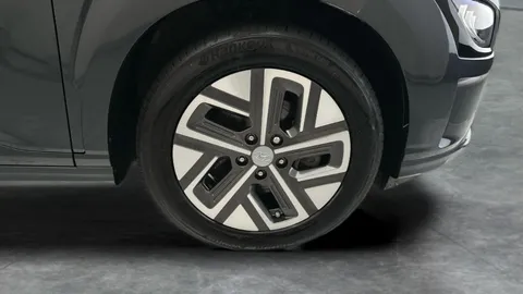 Thumbnail image for the Hyundai Kona 64kWh Ultimate   (10.5kW Charger)