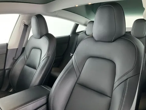 Thumbnail image for the Tesla Model 3 Standard Range Plus   RWD