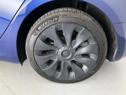 Thumbnail image for the Tesla Model 3 Standard Range Plus   RWD