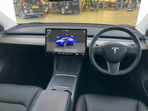 Thumbnail image for the Tesla Model 3 Standard Range Plus   RWD