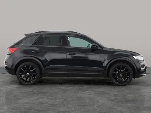 Thumbnail image for the Volkswagen T-Roc 1.5 TSI EVO Black Edition   DSG