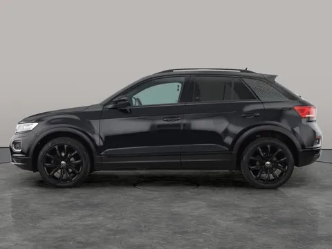 Thumbnail image for the Volkswagen T-Roc 1.5 TSI EVO Black Edition   DSG