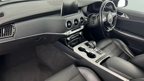 Thumbnail image for the Kia Stinger 2.0 T-GDi GT-Line Gran Turismo
