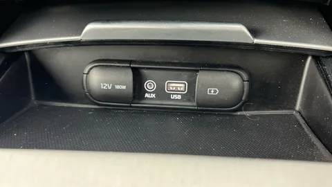 Thumbnail image for the Kia Stinger 2.0 T-GDi GT-Line Gran Turismo