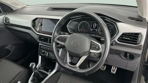 Thumbnail image for the Volkswagen T-Cross 1.0 TSI Active
