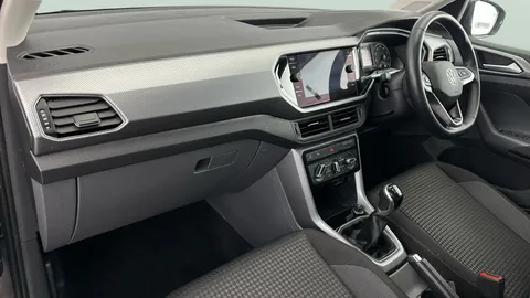 Thumbnail image for the Volkswagen T-Cross 1.0 TSI Active