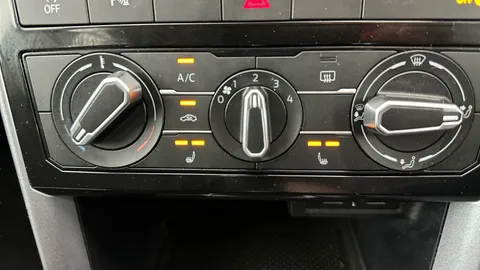 Thumbnail image for the Volkswagen T-Cross 1.0 TSI Active