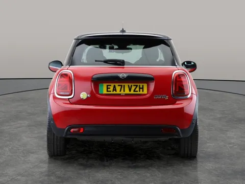 Thumbnail image for the Mini Electric Hatch Cooper SE 32.6kWh Level 2