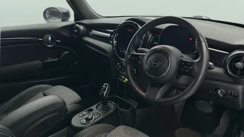 Thumbnail image for the Mini Electric Hatch Cooper SE 32.6kWh Level 2