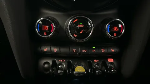 Thumbnail image for the Mini Electric Hatch Cooper SE 32.6kWh Level 2