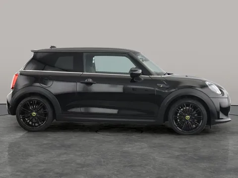 Thumbnail image for the Mini Electric Hatch Cooper SE 32.6kWh Level 2