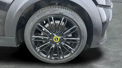 Thumbnail image for the Mini Electric Hatch Cooper SE 32.6kWh Level 2
