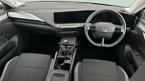 Thumbnail image for the Vauxhall Astra 1.2 Turbo Design