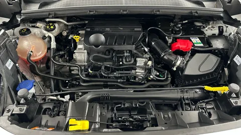Thumbnail image for the Ford Puma 1.0T EcoBoost MHEV ST-Line X First Edition