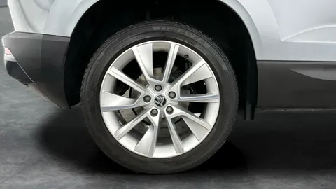 Thumbnail image for the Škoda Karoq 1.0 TSI GPF SE L