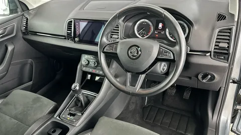 Thumbnail image for the Škoda Karoq 1.0 TSI GPF SE L