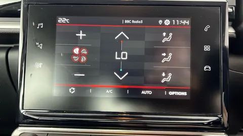 Thumbnail image for the Citroën C3 1.2 PureTech Shine