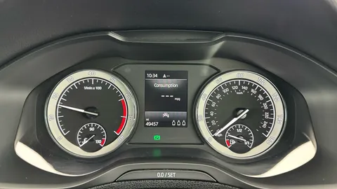 Thumbnail image for the Škoda Karoq 1.0 TSI GPF SE L