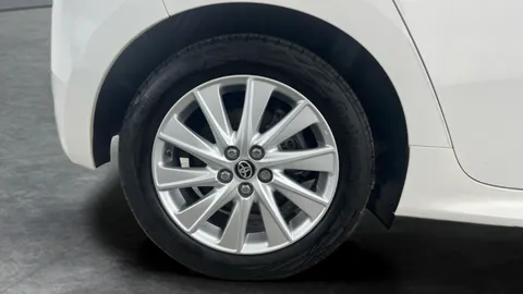 Thumbnail image for the Toyota Yaris 1.5 VVT-h Icon    E-CVT