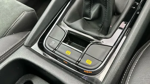 Thumbnail image for the Škoda Karoq 1.0 TSI GPF SE L