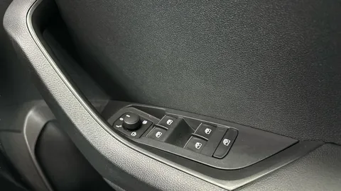 Thumbnail image for the Škoda Karoq 1.0 TSI GPF SE L