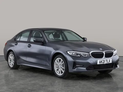 Thumbnail image for the BMW 3 Series 2.0 330e 12kWh SE Pro   Plug-in