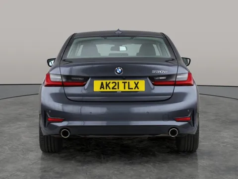 Thumbnail image for the BMW 3 Series 2.0 330e 12kWh SE Pro   Plug-in