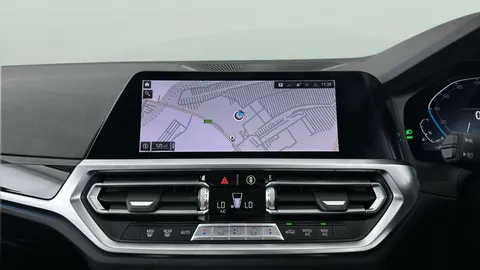 Thumbnail image for the BMW 3 Series 2.0 330e 12kWh SE Pro   Plug-in
