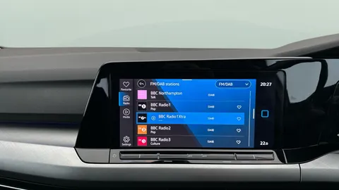 Thumbnail image for the Volkswagen Golf 1.5 TSI Life
