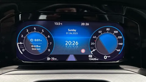 Thumbnail image for the Volkswagen Golf 1.5 TSI Life