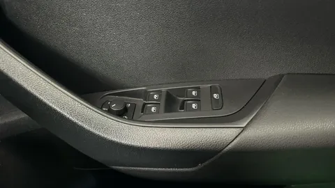 Thumbnail image for the Škoda Karoq 1.5 TSI ACT SportLine   DSG