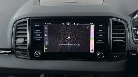 Thumbnail image for the Škoda Karoq 1.5 TSI ACT SportLine   DSG