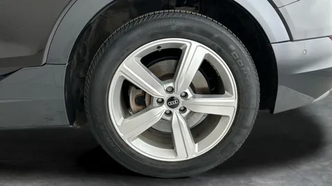 Thumbnail image for the Audi E-Tron 50 Technik   quattro 71.2kWh