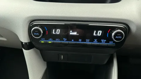 Thumbnail image for the Toyota Yaris 1.5 VVT-h Excel    E-CVT