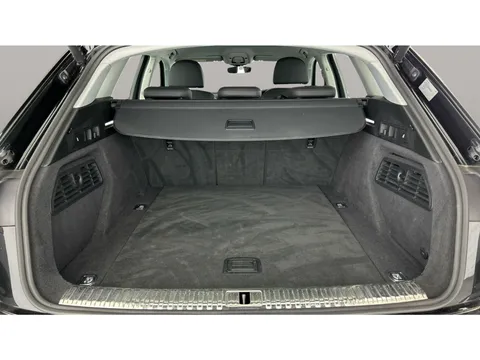Thumbnail image for the Audi E-Tron 50 Technik   quattro 71.2kWh
