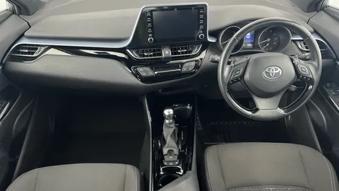 Thumbnail image for the Toyota C-HR 1.8 VVT-h GPF Design    CVT