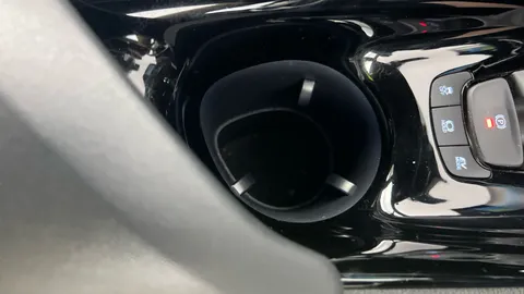 Thumbnail image for the Toyota C-HR 1.8 VVT-h GPF Design    CVT