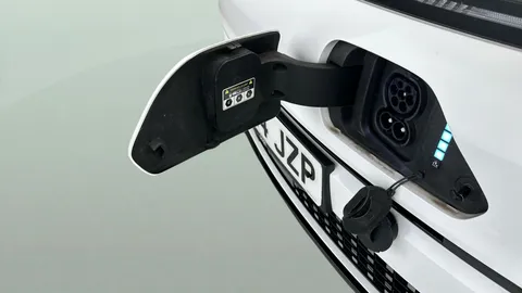 Thumbnail image for the Hyundai Kona 65.4kWh Advance