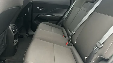 Thumbnail image for the Hyundai Kona 65.4kWh Advance