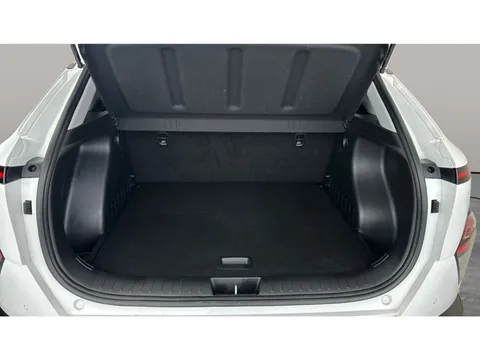 Thumbnail image for the Hyundai Kona 65.4kWh Advance